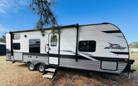 Nate and DeAnna's family rv rental