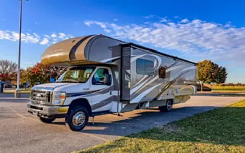 Thor Motor Coach Four Winds 31W