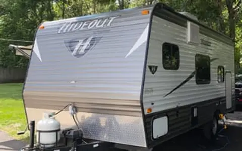 Family getaway - easy to tow and pet friendly!