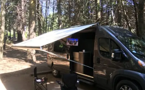 100 FREE miles per night! *Marvelous Mo* ONE-WAY rentals available
