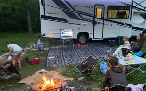 2022 Coachmen Freelander