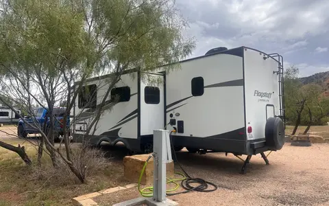 Karie's Forest River Flagstaff ultralite Travel Trailer