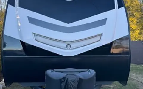 2022 Cruiser Embrace EL252