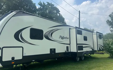 Grand Design Reflection Travel trailer