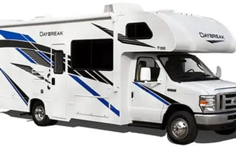 Family Friendly RV sleeps 9 with Kids Bunks!