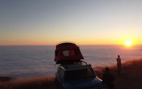 RUGGED TOYOTA FJ Cruiser + 3 Adult Rated ROOFTOP TENT