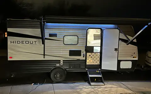 Jenni's Keystone Hideout Travel Trailer
