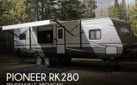 2017 Heartland Pioneer BH 270 Bunk model
