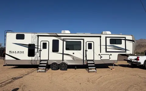 Brian's Forest River Hemisphere Fifth Wheel