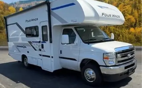 R2619 Four Winds 19X (includes insurance)