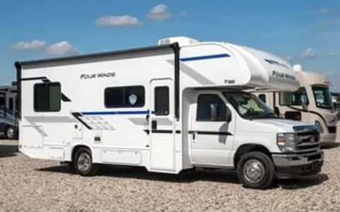 R2625 Four Winds 25Z (includes insurance)