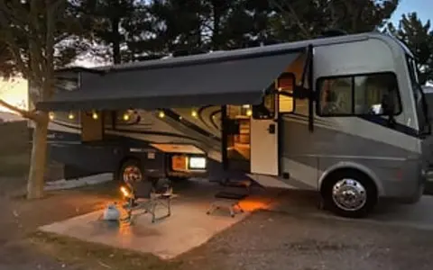 Gorgeous Extra Large Coastal California Dream RV