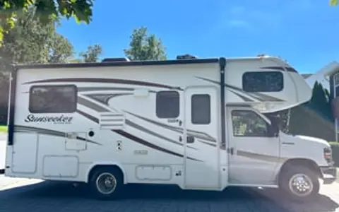 2017 Forest River RV Sunseeker 2290S Ford