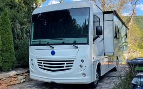 2020 Holiday Rambler Admiral 29M