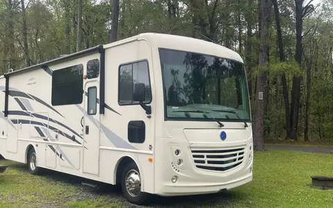 Marc's Holiday Rambler Admiral 29M Class A
