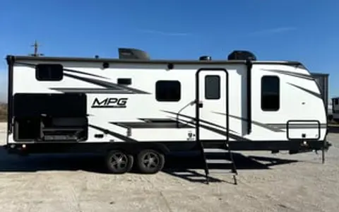 2022 Cruiser MPG Bunkhouse