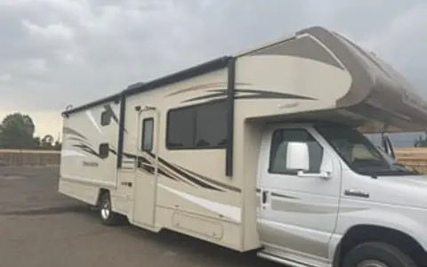 'Winnie' 2018 Winnebago Minnie Winnie ACO1706