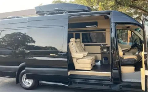 2015 Midwest Automotive Designs Signature Series Mercedes Benz Sprinter 350