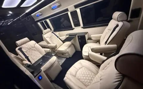 ULTIMATE TOYS 10 PAX COACH TRAVEL WEDDINGS EVENTS - STUNNING!