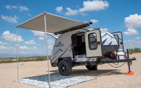 Affordable – Clean, Comfy & Stocked for Road Trips