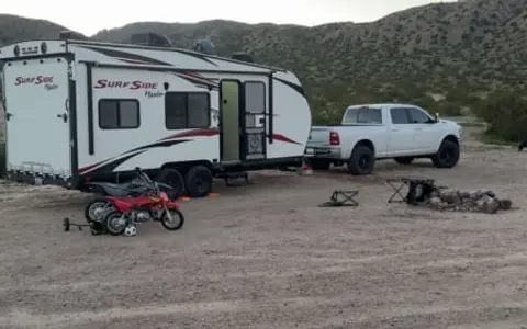 25’ Toy Hauler