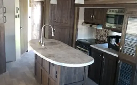 2018 Forest River RV Vibe 301RLS