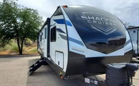 Family Friendly 2022 Cruiser Shadow Cruiser BH