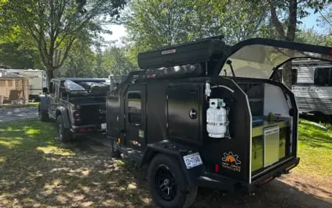PANDONOMIUM! 2022 Off Grid Trailers Pando 2.0 + Roofnest Condor RTT