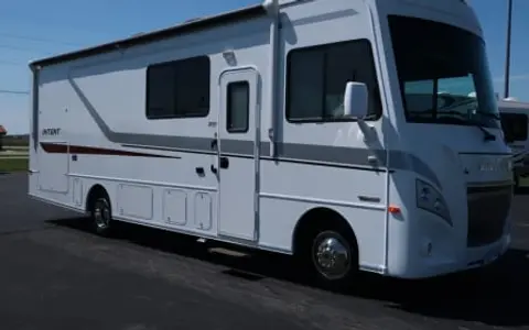 2020 Winnebago INTENT 29L