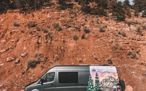 Aspen Custom Vans' 'Grey Wolf' - Family Friendly 170WB 2018 Sprinter