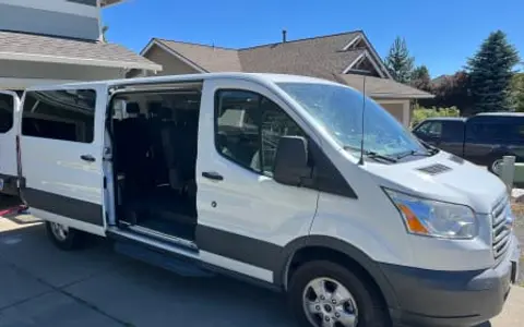 12 seater passenger van