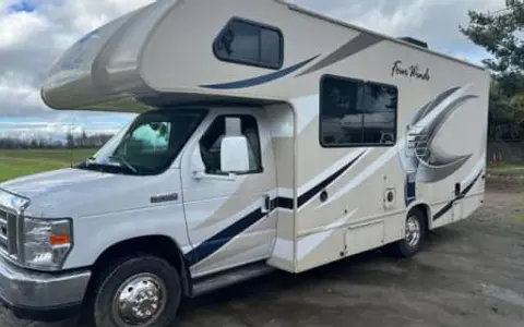 Beautiful RV! Great for families