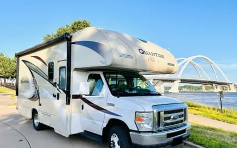 Maverick the explorer! 2018 Thor Quantum