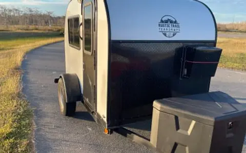 Mangrove Pod Tear Drop Camper