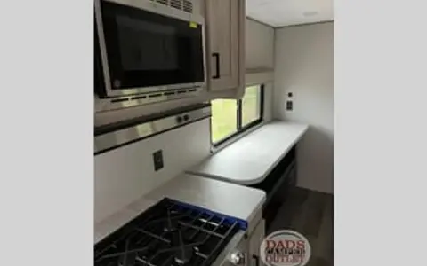 2025 Coachmen RV Catalina Summit Series 8 221 epic