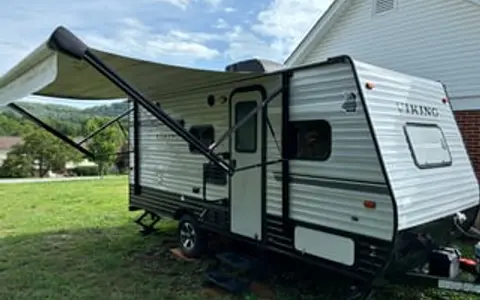 2018 Forest River Viking M-17 BHS
