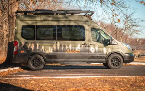 2019 Ford Transit - Vandoit High Roof LIV