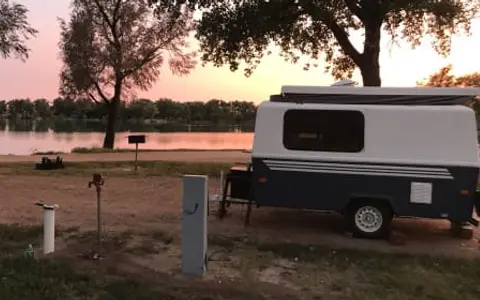 Compact Junior Camper Trailer - cozy and light!