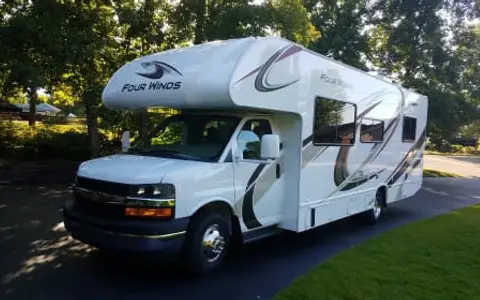 2020 Thor Motor Coach Four Winds