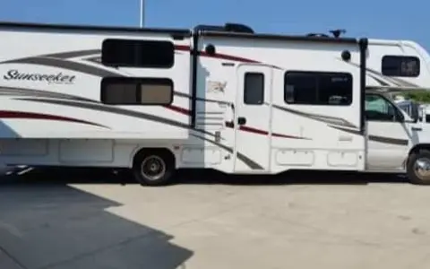 Vacation Awaits - Family Sized