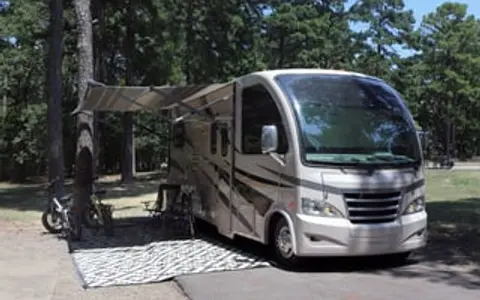 2015 Thor Motor Coach Axis 24.1