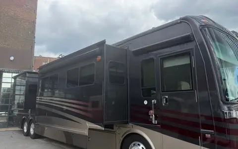 Miller's Thor Motor Coach 45 Class A
