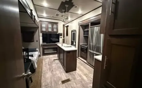 Luxury Family RV Rental