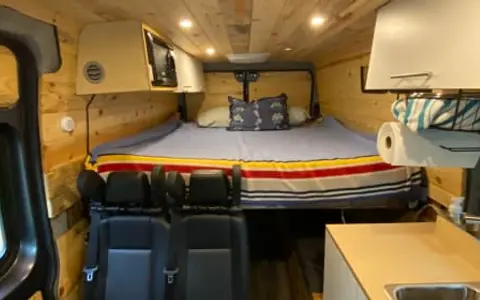 Custom loaded for 2-4 adventurers! Awesome 2021 Ram Promaster 159