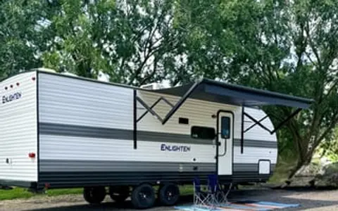 2025 Gulf Stream RV Enlighten 27BHS Fully Loaded
