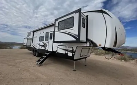 2022 Forest River RV Sabre 37FLL