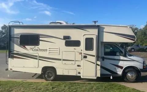 2018 Coachmen RV Freelander 21QB Chevy 4500