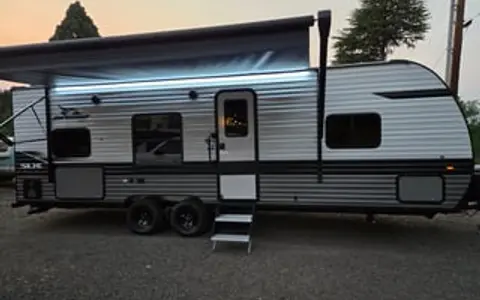 Brocks bunk house