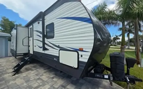 2020 Palomino Puma 29RKIS
