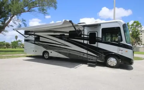 2023 Entegra Coach Vision XL